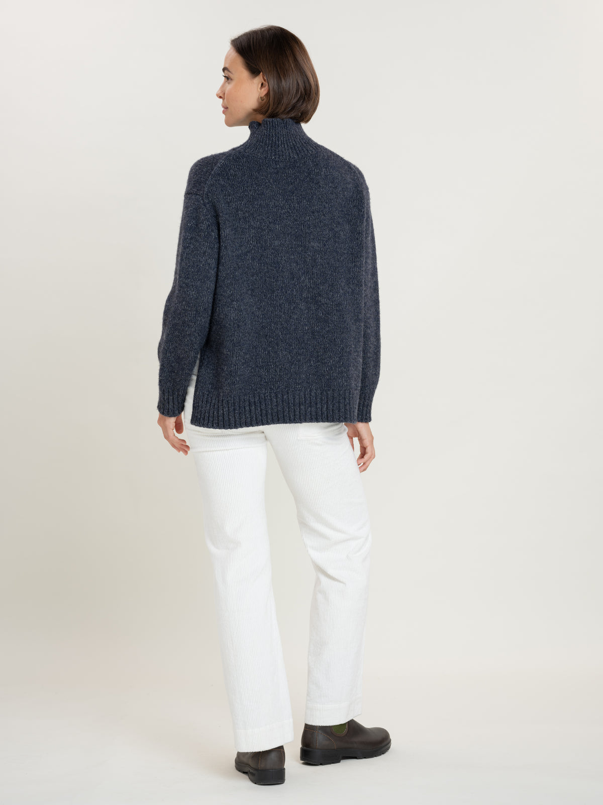 #colour_Ivory - Stretch/Jumbocord