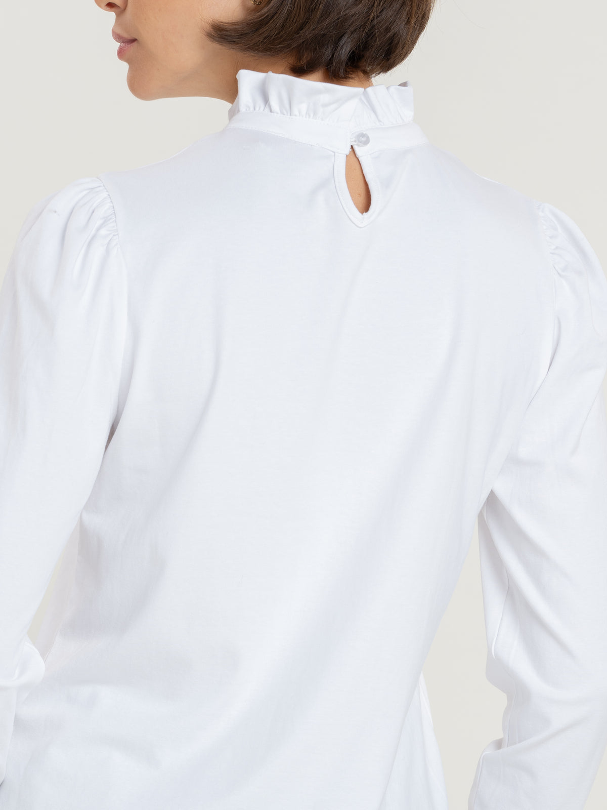#colour_Ivory
