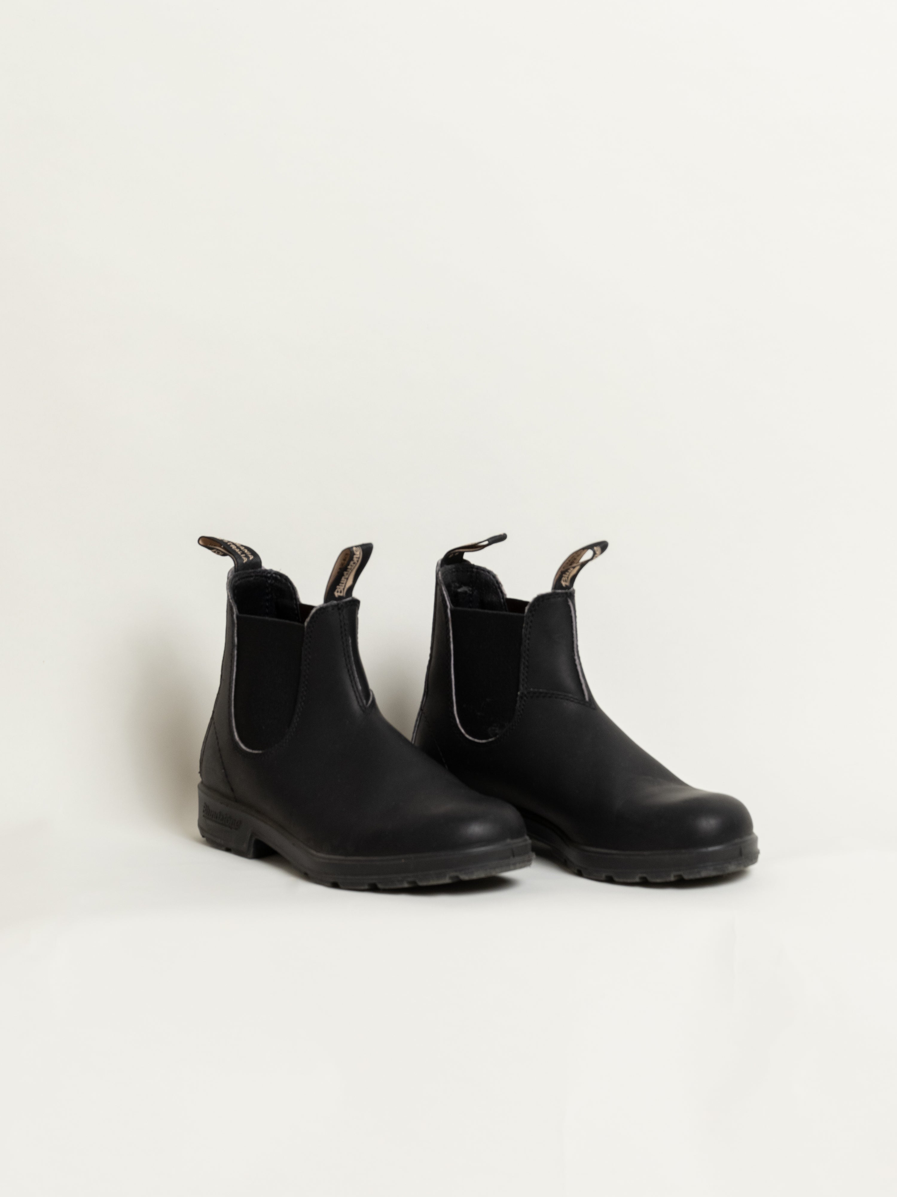 #colour_Black - Leather