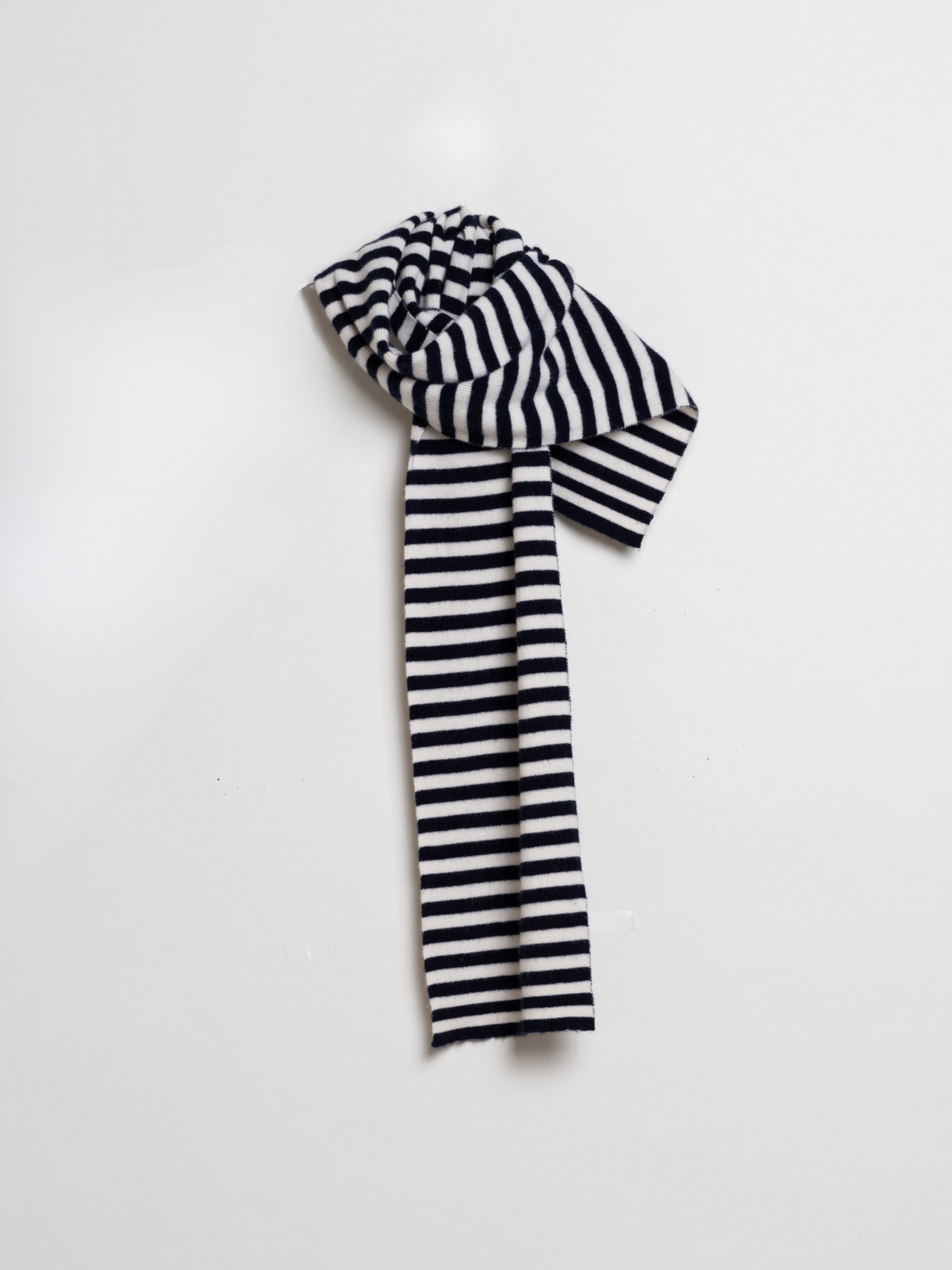 The Cashmere Scarf