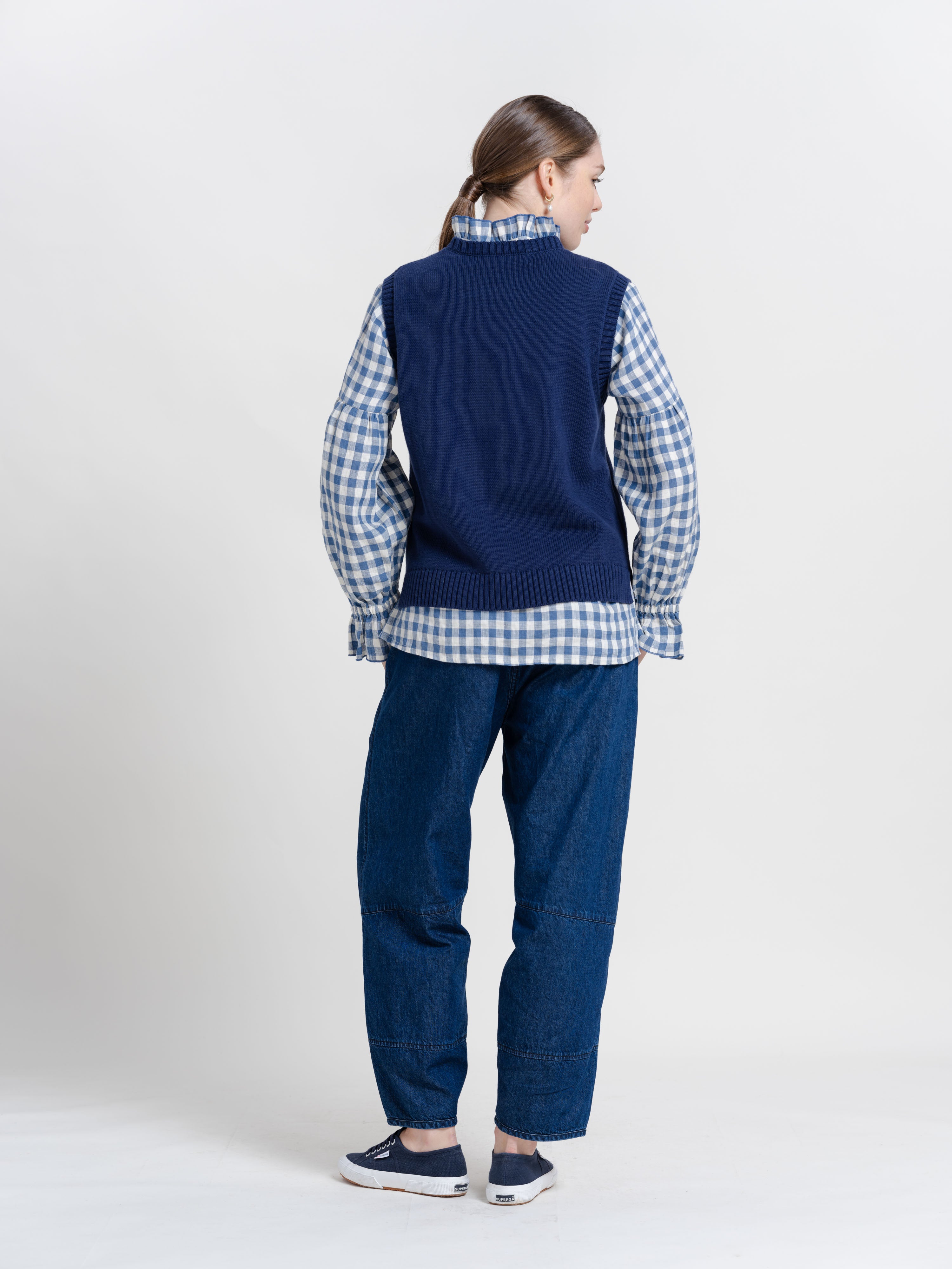 The Short Knitted Vest