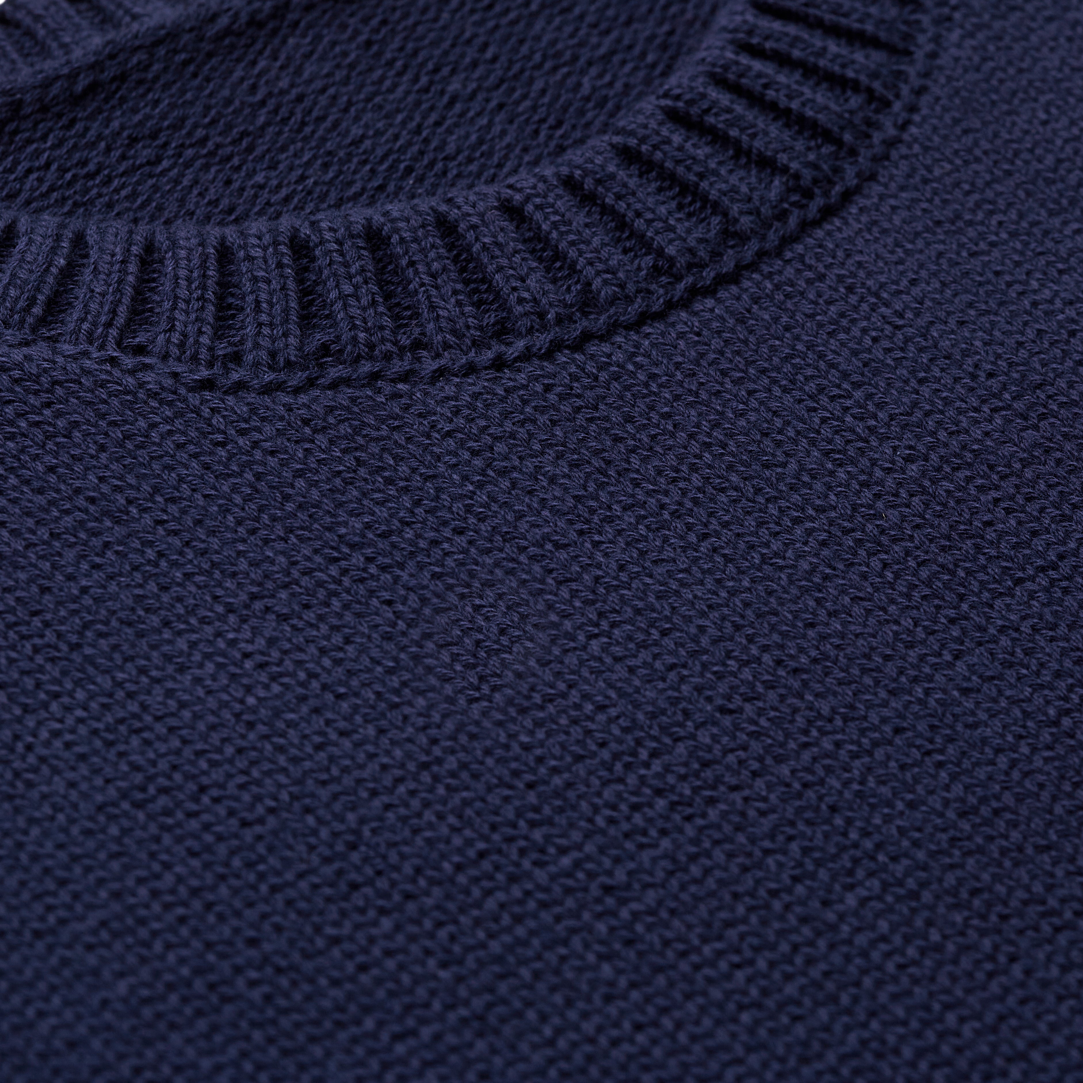 The Short Knitted Vest