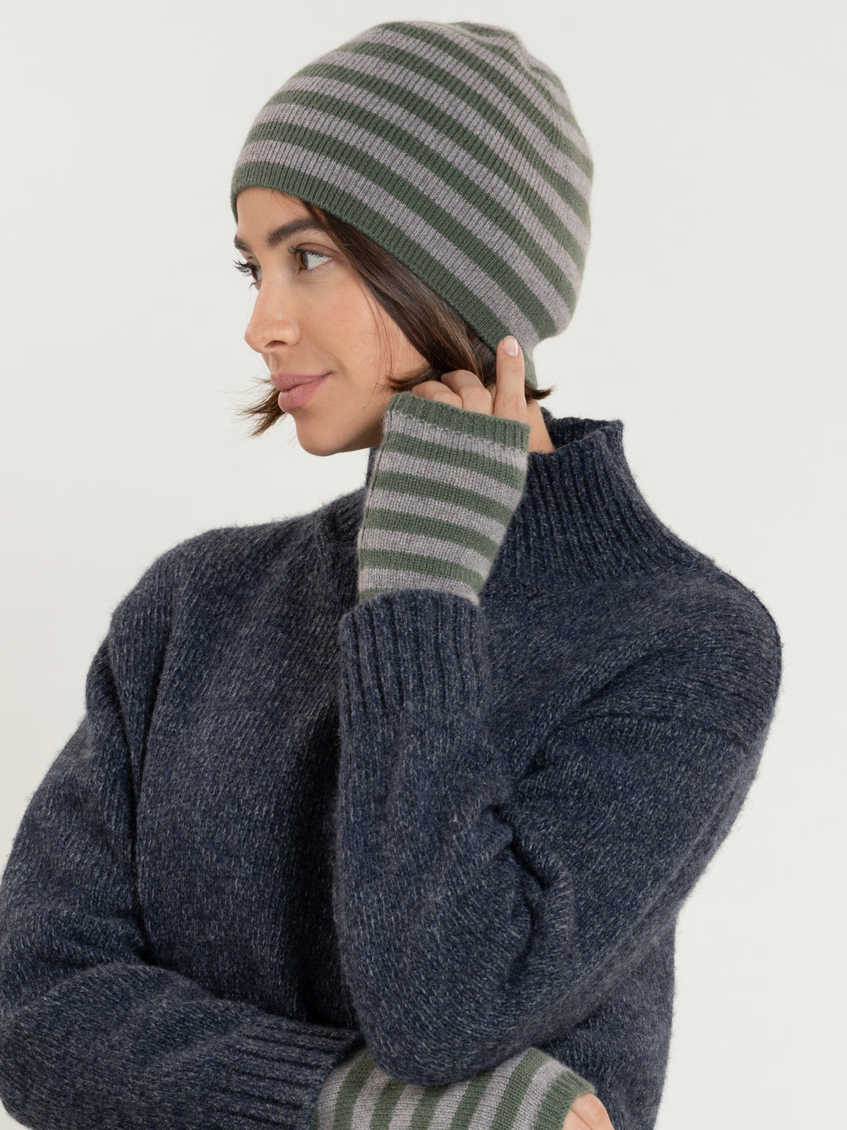 #colour_Moss/Tan - Cashmere
