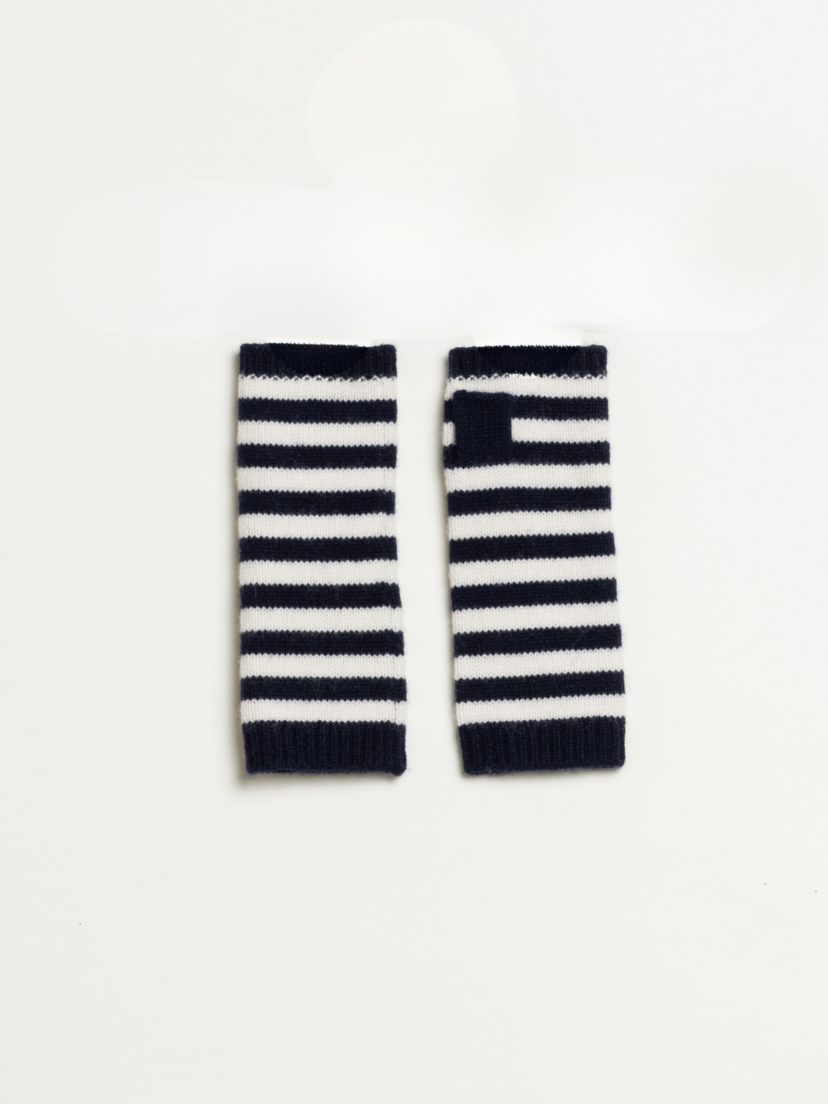 #colour_Navy/Ivory - Cashmere