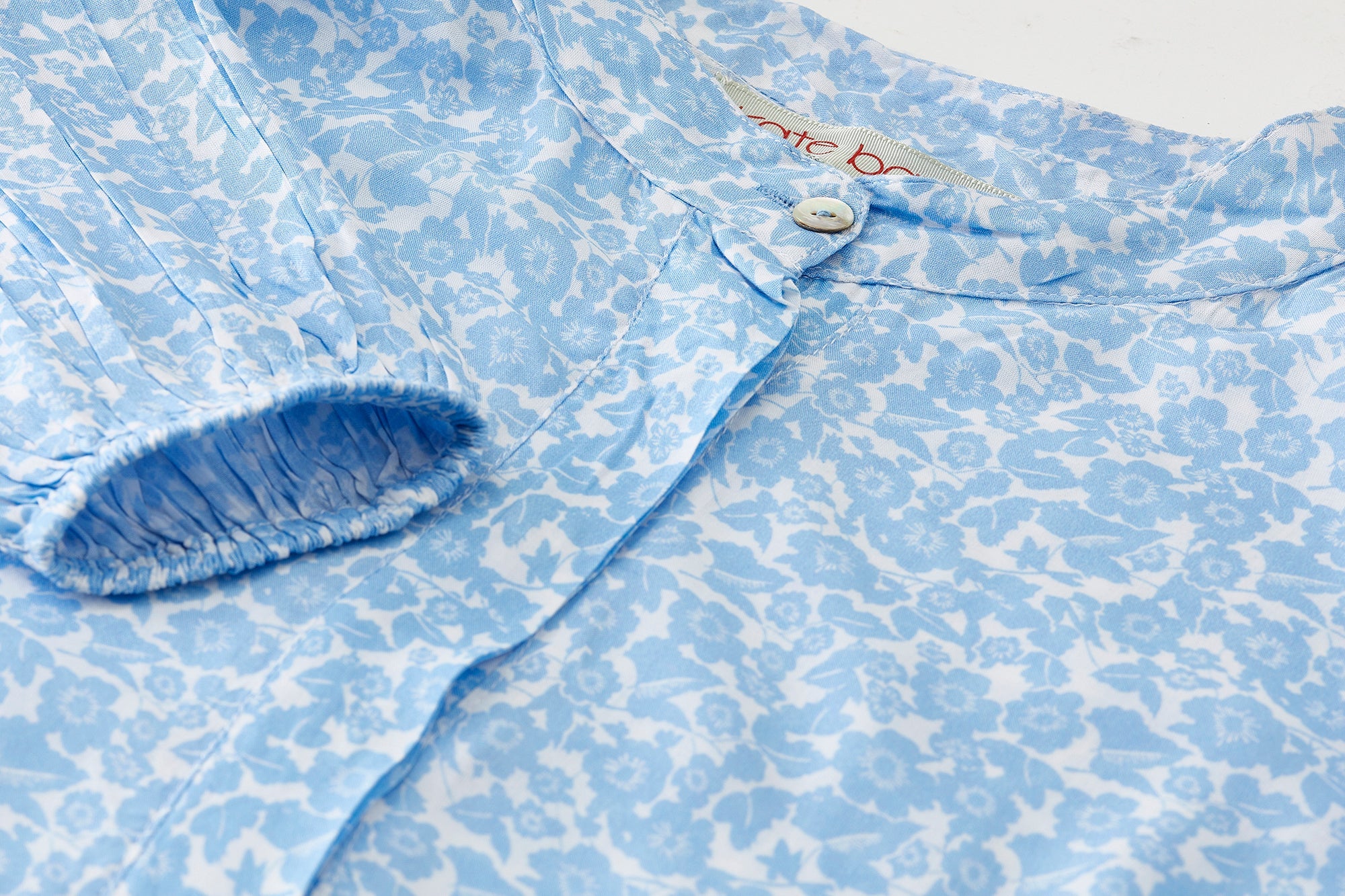 SAMPLE SALE Puff Sleeve Shirt